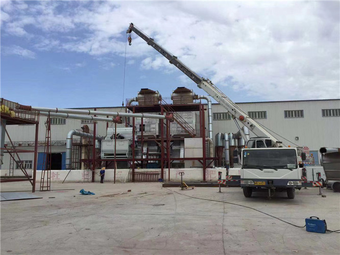 金堂县“手脚齐动”—— 吊车的 “协同作业” 技术