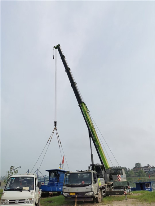 金堂县桥梁建设吊装案例